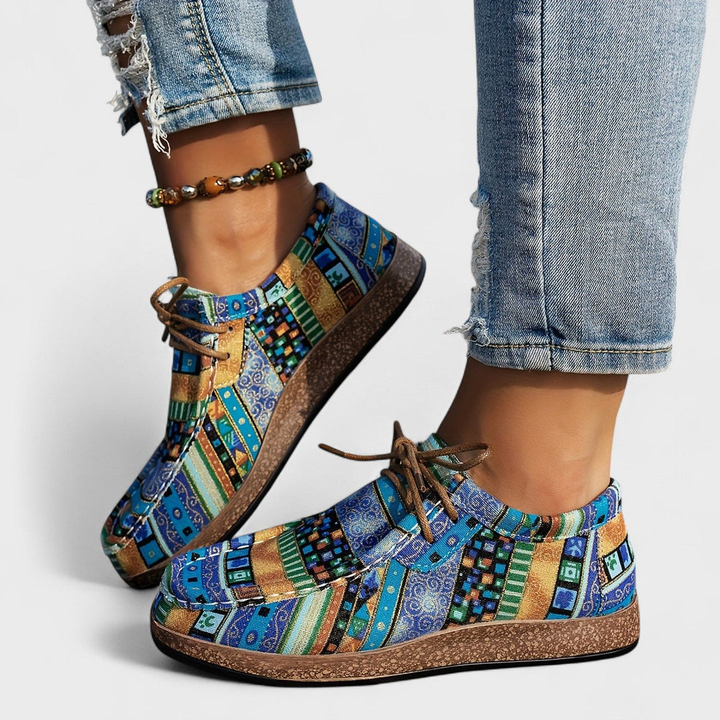Grüne Damen Orthopädische Sneaker, atmungsaktiv. Stilvoller Bequem-Schuh mit Fußstütze für den Alltag.