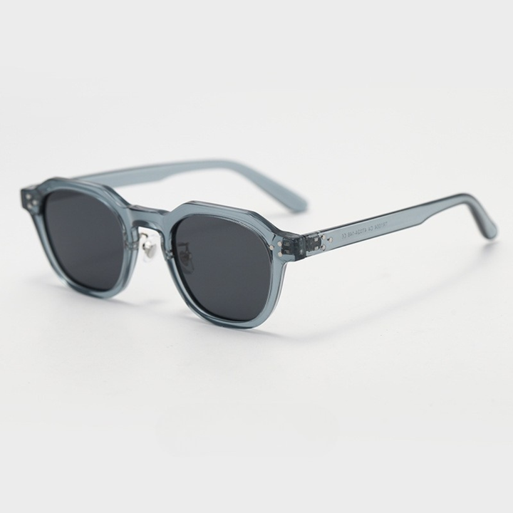 Trendige Unisex-Sonnenbrille Squarvik, quadratisch, für einen schicken & zeitgemäßen Look.