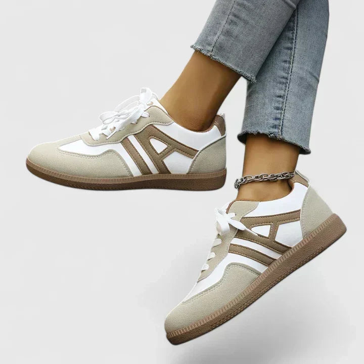 Bequeme Khaki/Weisse Damen Freizeitschuhe Nadja mit ergonomischem Design, leicht und ideal als Alltagsschuh.