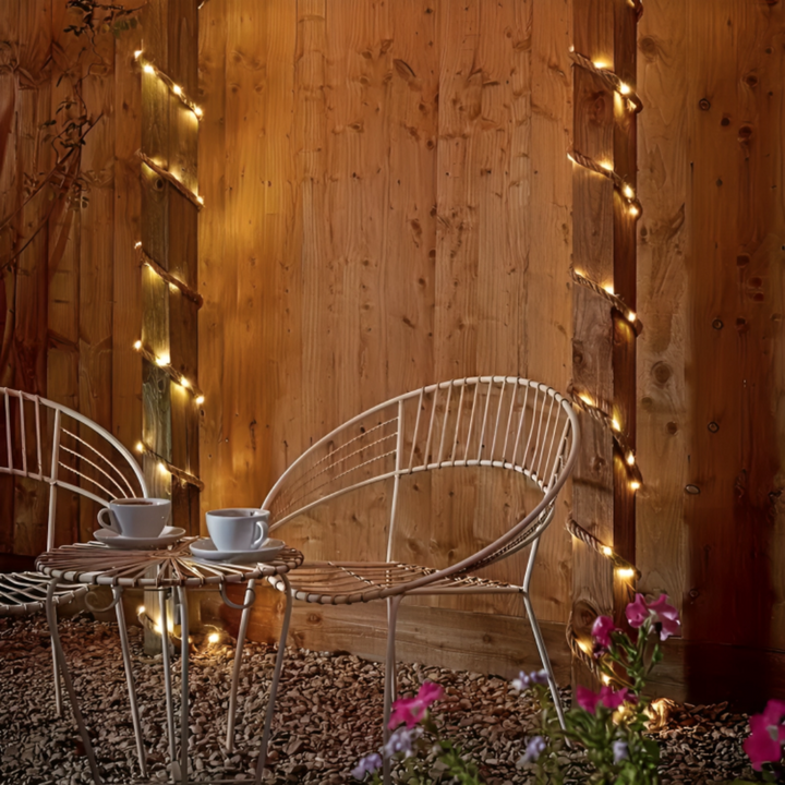Dekorative Solarlichterkette, retro Stil, solarbetrieben für Garten, Terrasse und gemütliche Abende.