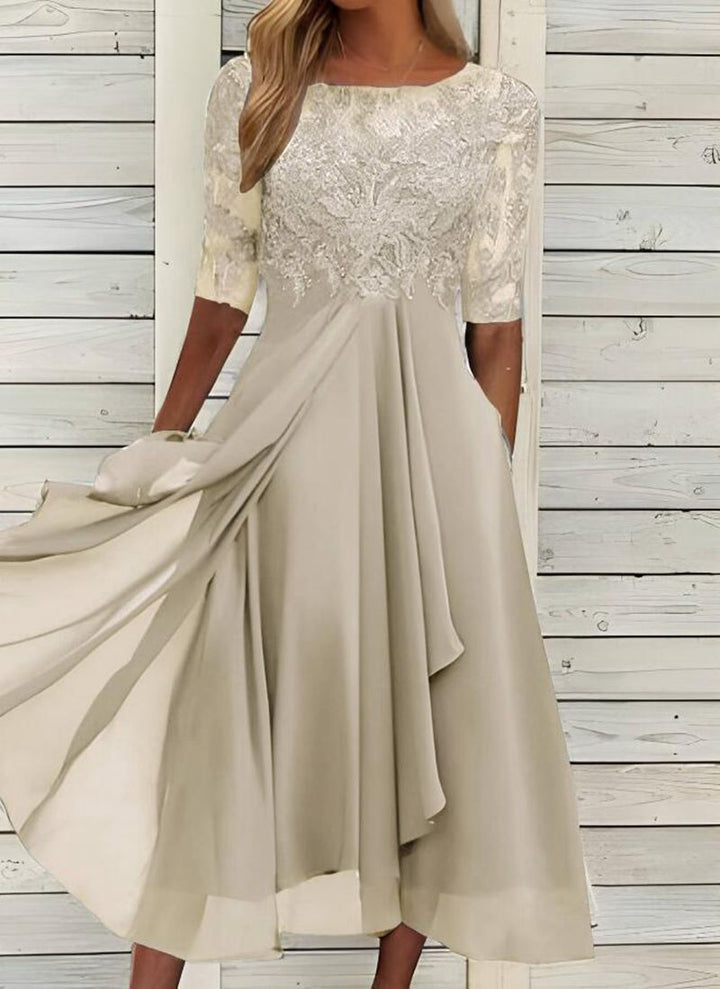 Fließendes blaues Damen A-Linien Midikleid, elegant für Sommer-Hochzeiten und besondere Abendanlässe.