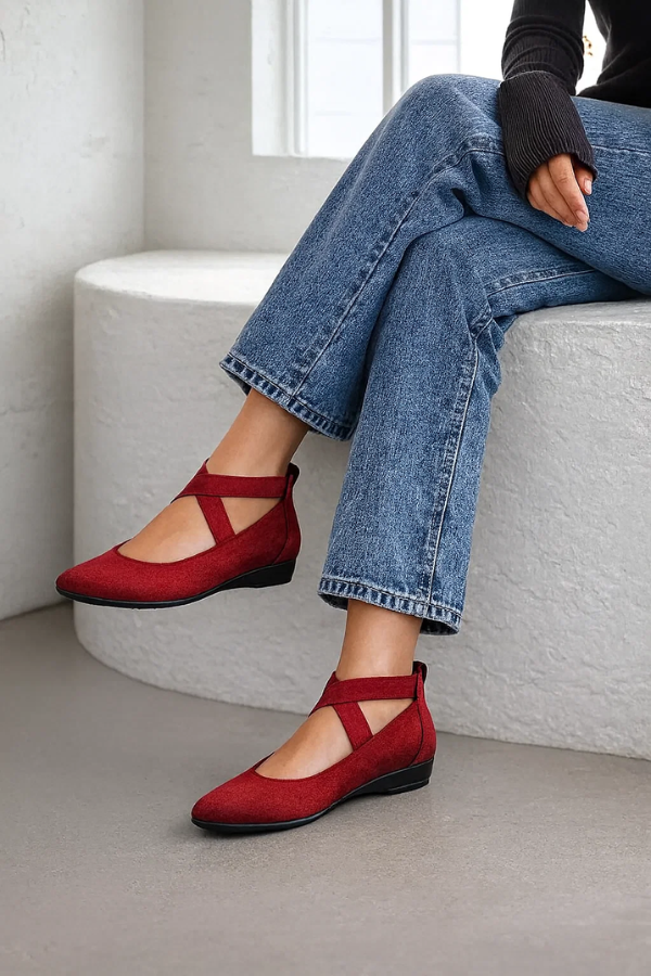 Stylische Damenschuhe: Elegante Keilabsatzschuhe, die Komfort und Stil für Freizeit und Abend perfekt vereinen.