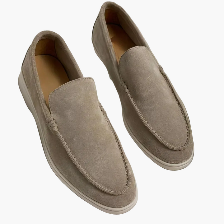 Stylisher Herren Slip-On Loafer, perfekt für elegante Casual-Looks oder als Business-Schuh im Sommer.