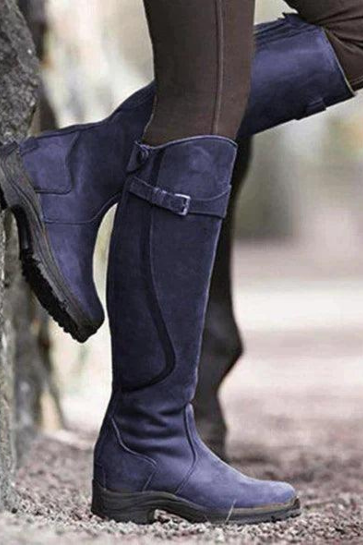 Elegante wasserdichte kniehohe Damen Reitstiefel mit rutschfester Sohle. Perfekt für Outdoor & nasses Wetter.