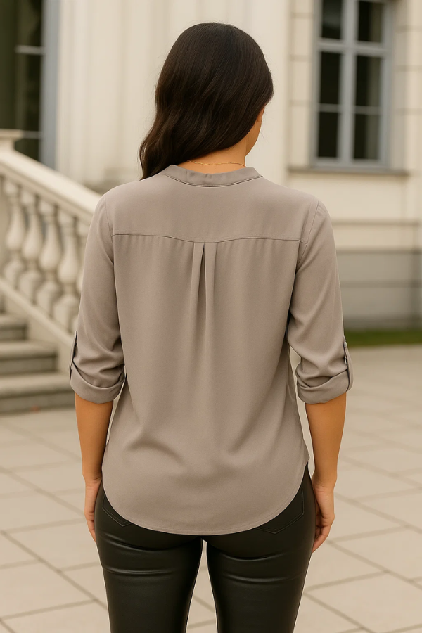 Modisches Damen Top mit Pailletten, elegant & komfortabel.
