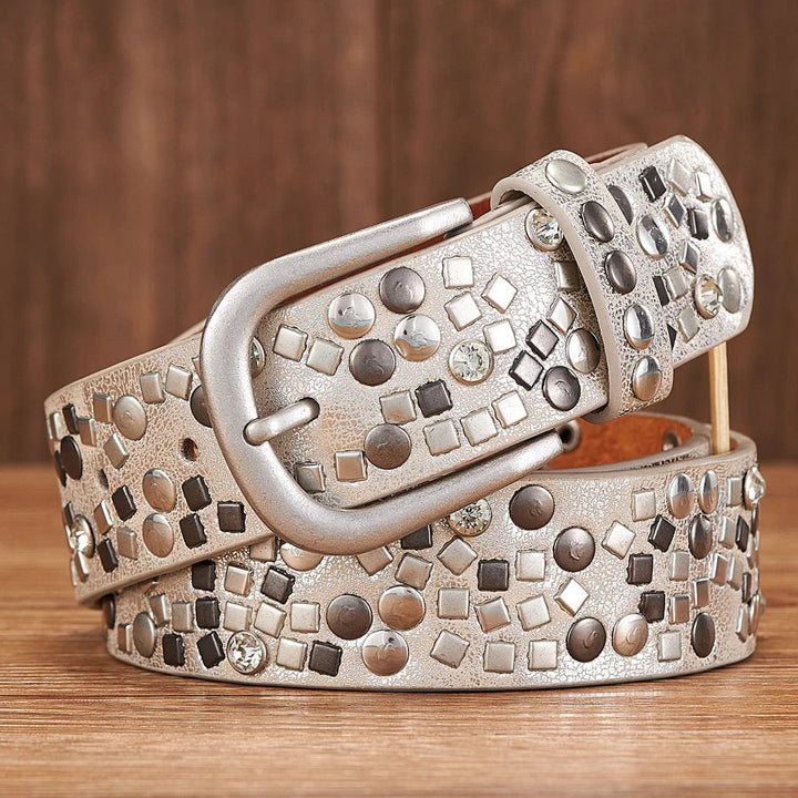 Damen Nietengürtel aus schwarzem Leder mit glitzernden Strasssteinen und silbernen Nieten, ideal für Rockstar-Glamour.