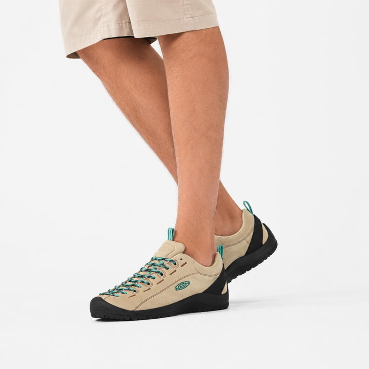 Leichter Herren Kletterschuh, ideal für schnelle Bewegungen und präzise Tritte beim Bouldern.