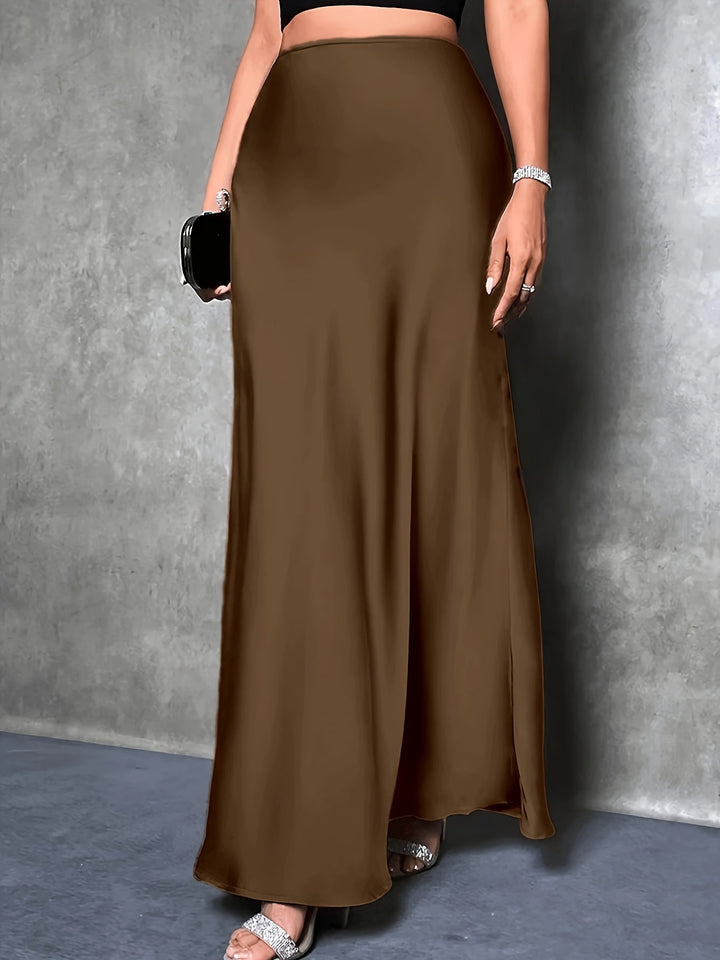 Moderner, eleganter Damen Maxi Rock im Satin-Look, perfekt kombinierbar für glamouröse Auftritte.