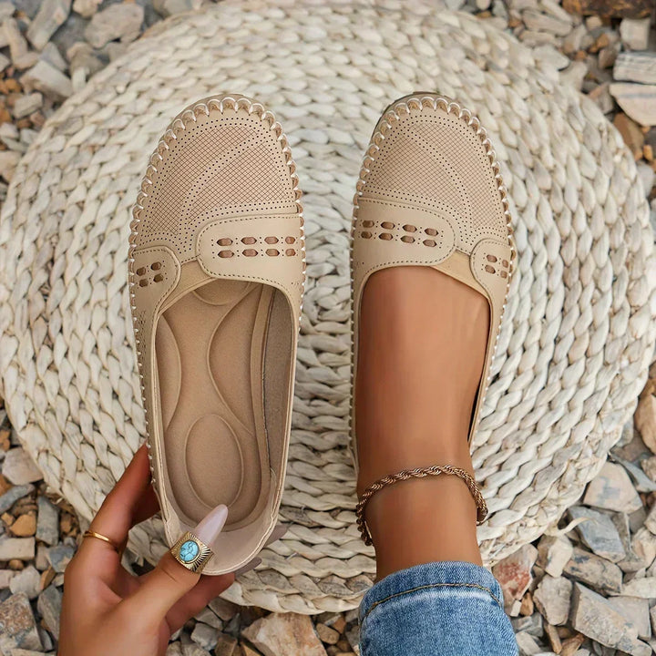 Damen Elora Slip-On Schuhe, stilvoll & bequem für den Alltag. Leichte, atmungsaktive Damenschuhe.