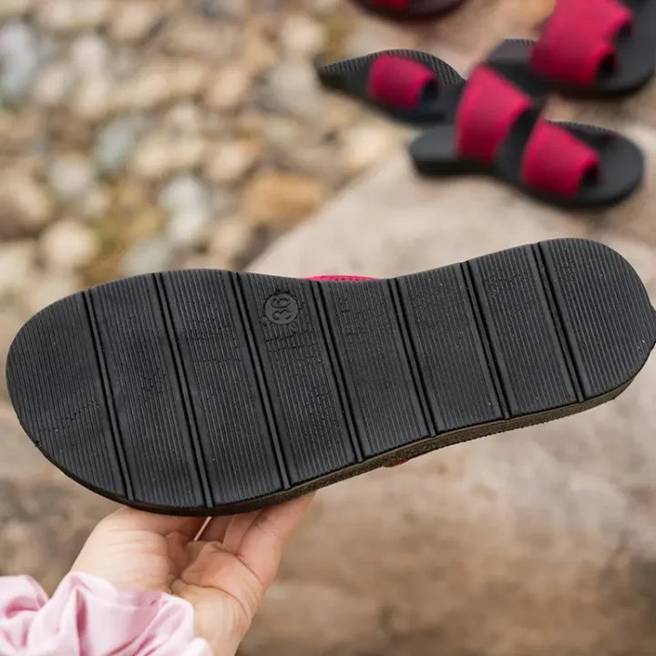 Vielseitige Alltagssandalen für Frauen: Bohemian Mesh Sandalen kombinieren Stil, Komfort und Eleganz perfekt.