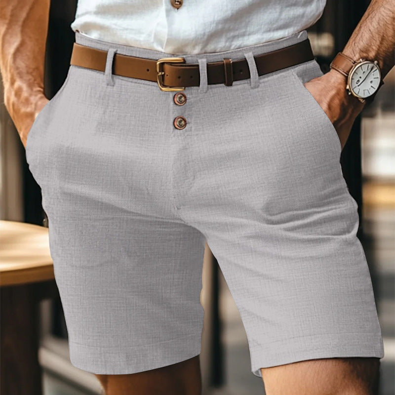 Leichte Herren Shorts in Khaki, atmungsaktiv & strapazierfähig, mit Knopfleiste, für Outdoor & Alltag.