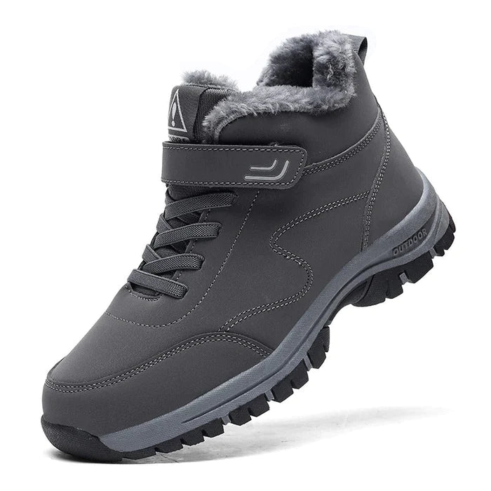 Moderne, ergonomische Damen Winterstiefel, stilvoll, warm & bequeme Stabilität für kalte Tage.
