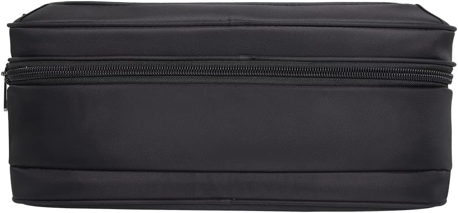 Mann trägt elegante Herren Laptop Tote Bag im Business-Umfeld, perfekt für den modernen Pendler.
