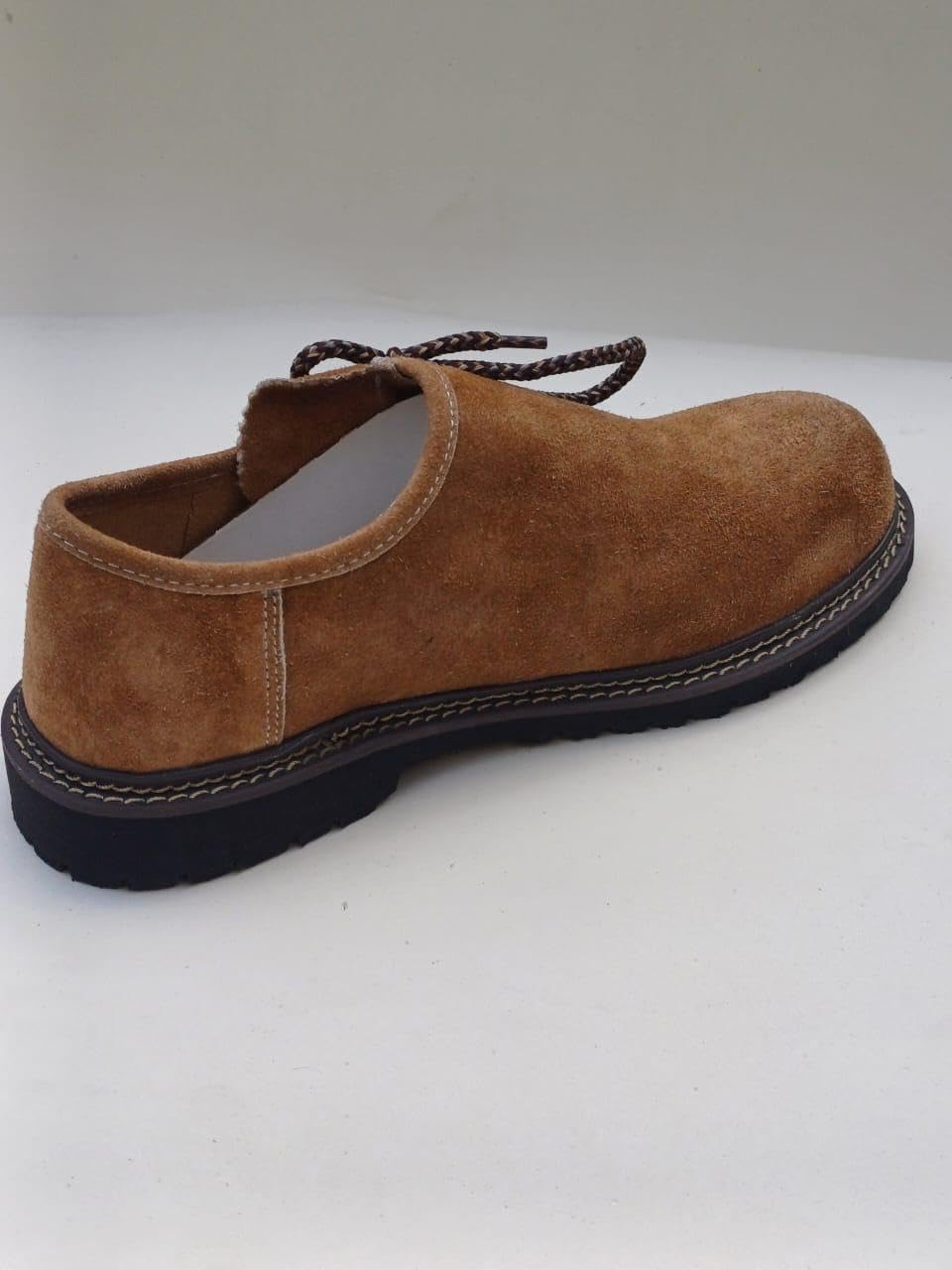 Klassische Wildleder Haferlschuhe für Herren, bequem & traditionell, ideal für Trachten.