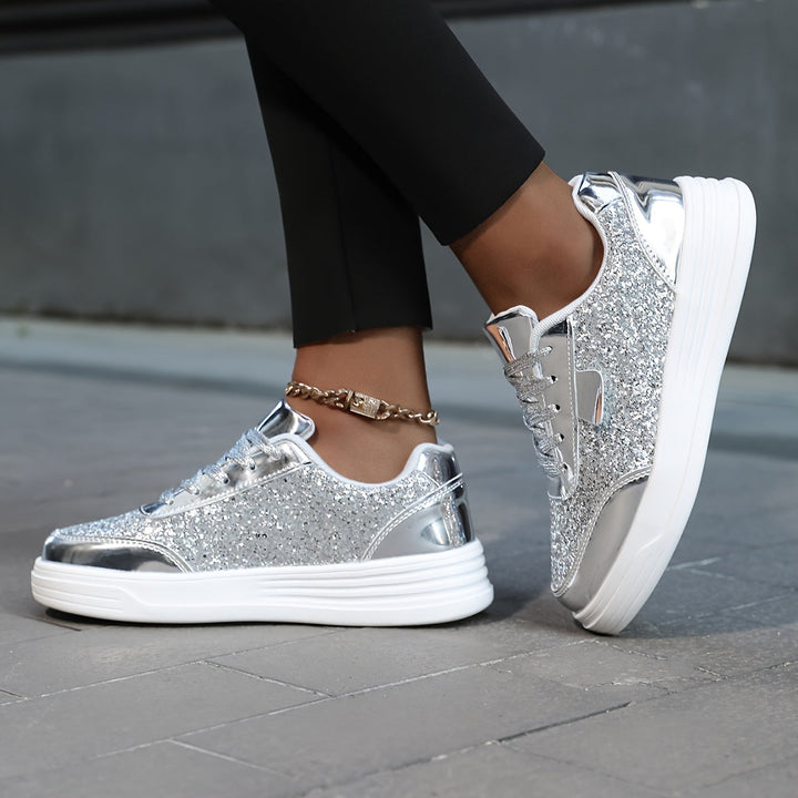 Komfortable Damen Glitzer Plateau Freizeitschuhe, perfekt für lange Sommertage. Trendige Damenschuhe.