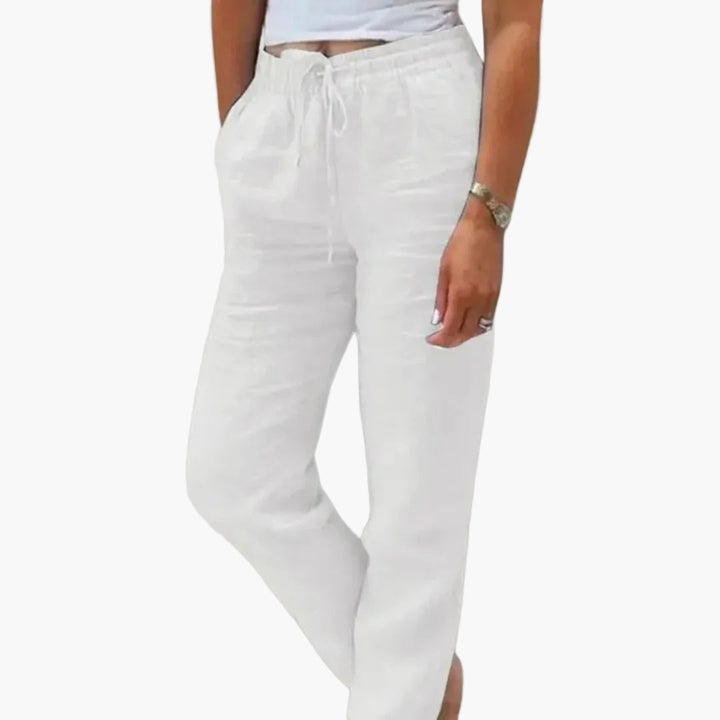 Moderne Damen Sommerhose mit Kordelzug. Lässige, atmungsaktive Freizeithose für entspannte und modische Looks.