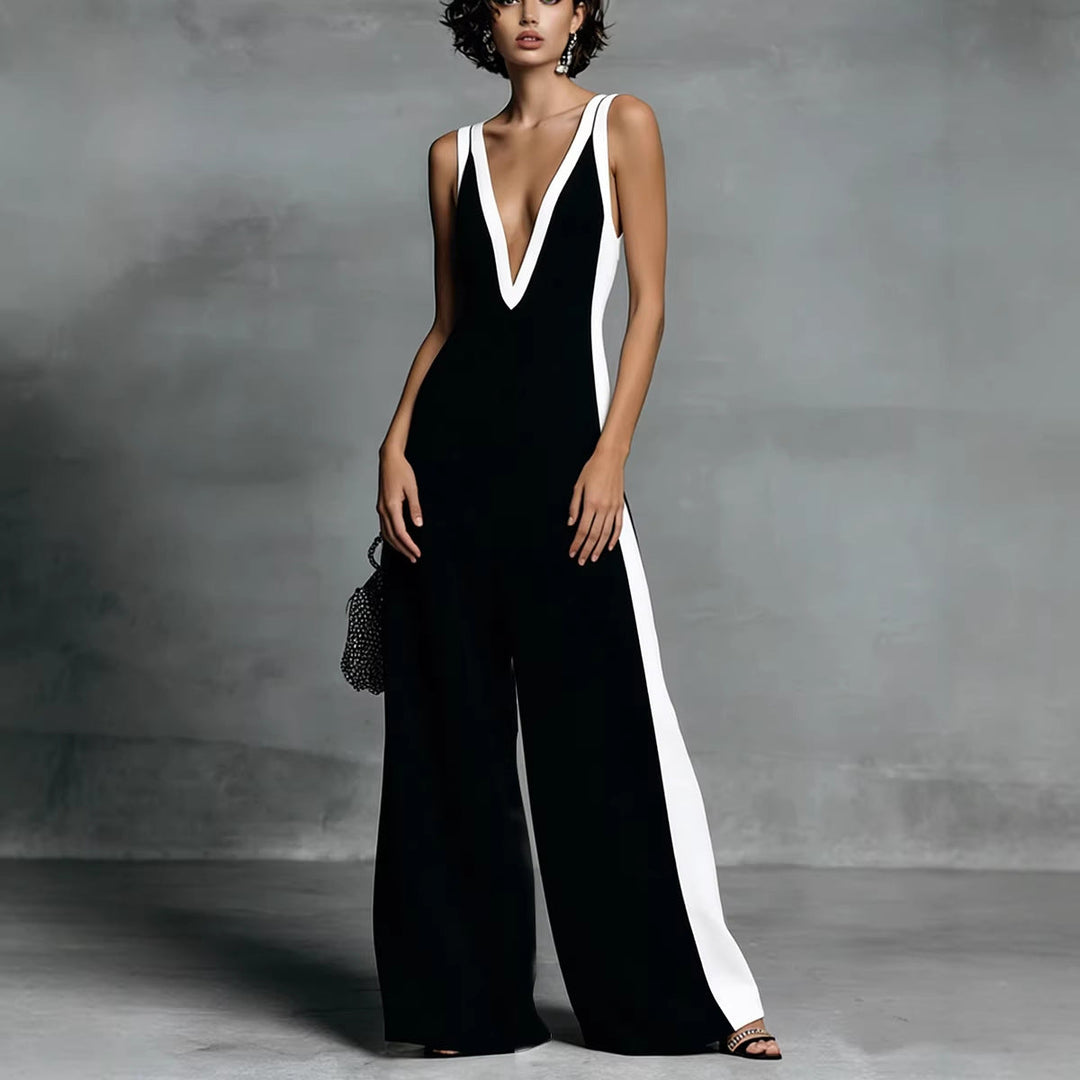 Moderner Damen-Jumpsuit mit V-Ausschnitt und weitem Bein, bequem und schick als Sommer-Overall.