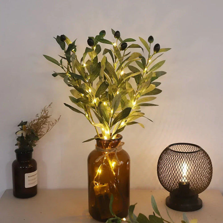 Dekorativer Weidenzweig mit LEDs, LumaBranches, für eine natürliche und gemütliche Atmosphäre.