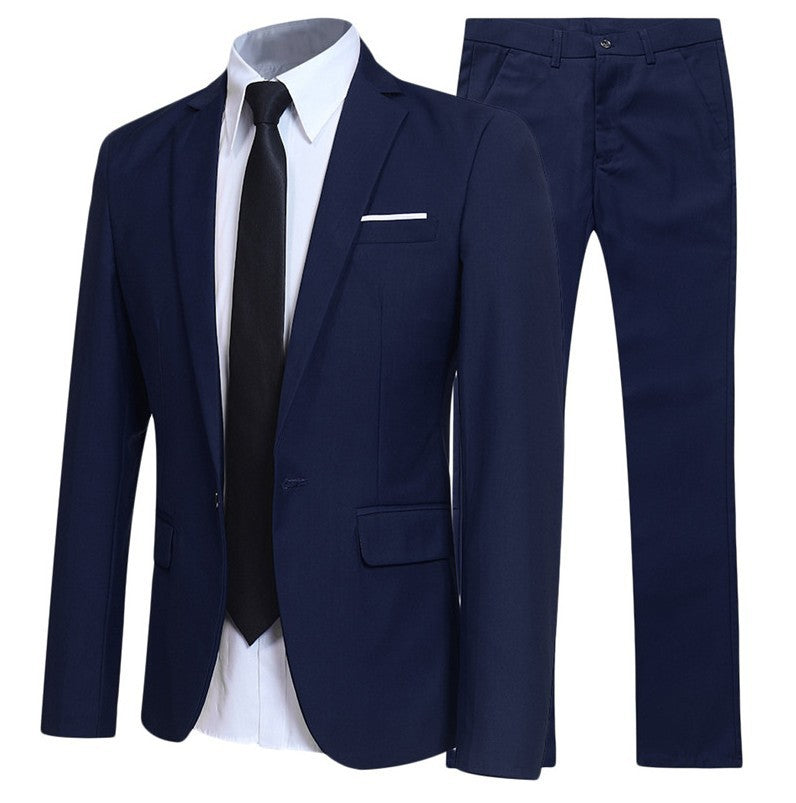 Zweiteiliger Herren Anzug mit Reverskragen, schlanker Passform; ideal als Hochzeitsanzug oder Businesskleidung.