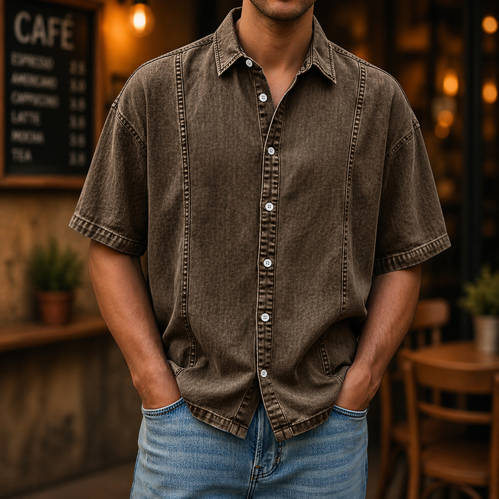 Vielseitiges Herren Kurzarmhemd, Button-down, elegant für Sommer & Freizeit. Lockeres Oberteil für Männer.