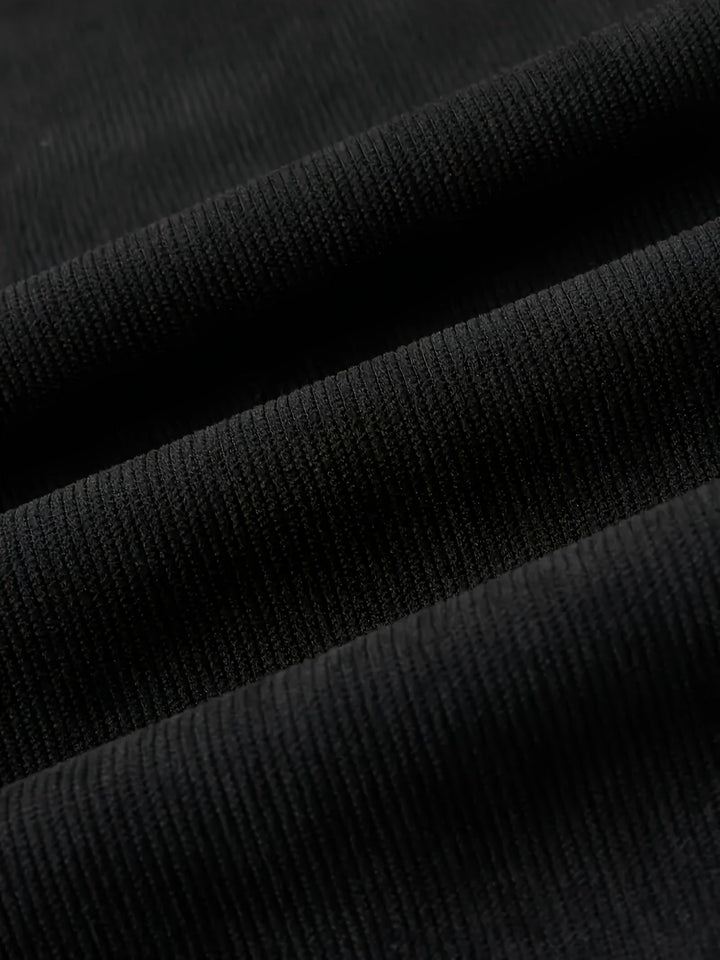 Warme Herrenhose für den Alltag, schwarz, gefüttert, bequem mit elastischem Bund, ideale Winter-Freizeithose.