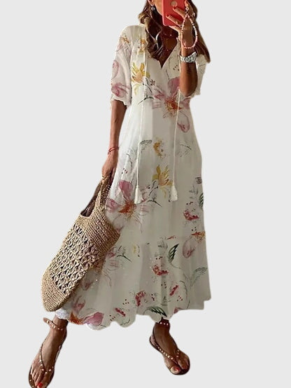 Stilvolles Damen Sommerkleid im Boho Vintage Look. Locker geschnittenes Freizeitkleid mit Eleganz.