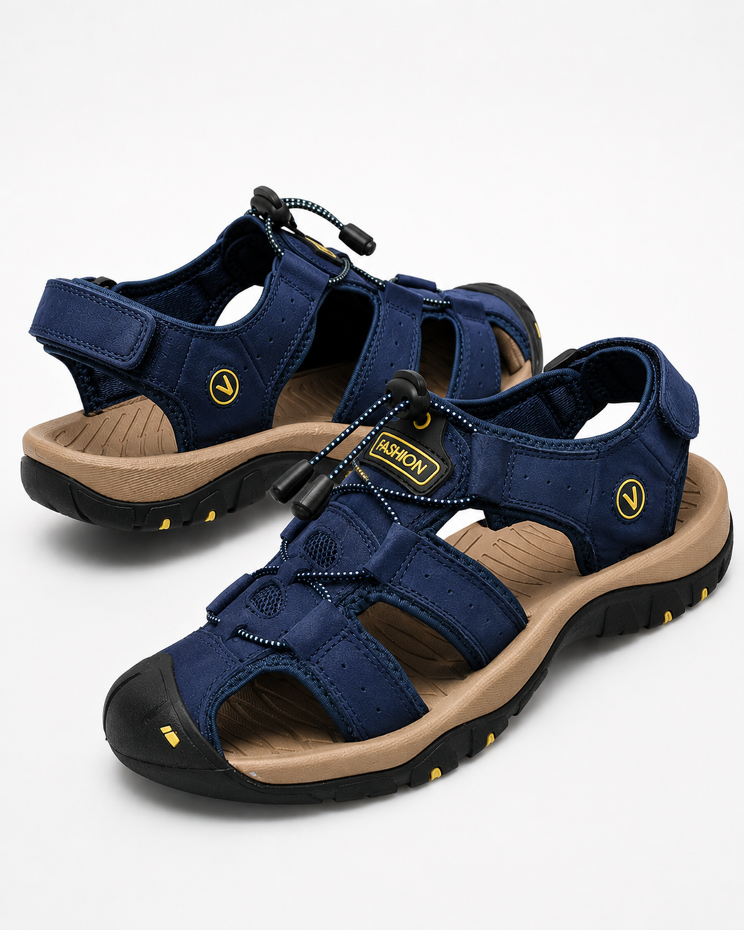 Robuste, rutschfeste Gummisohle der Herren Outdoorsandalen sorgt für sicheren Halt auf jedem Untergrund. [[lstfy-media:3]]