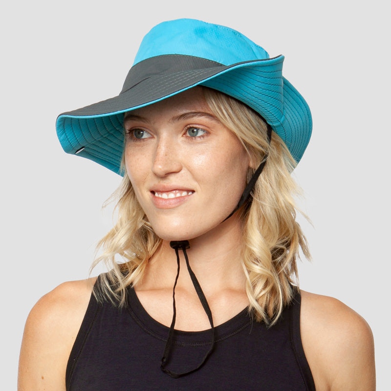 Stilvoller Damen Sonnenhut Liane. Atmungsaktiv, UV-Schutz, faltbar. Perfekt für Pferdeschwanzträgerinnen.