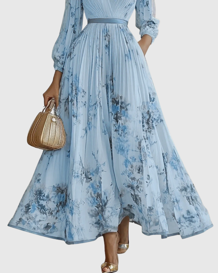 Stilvolles Plissee Abendkleid für Damen, Langarm, elegant und zeitlos für jede Feier.