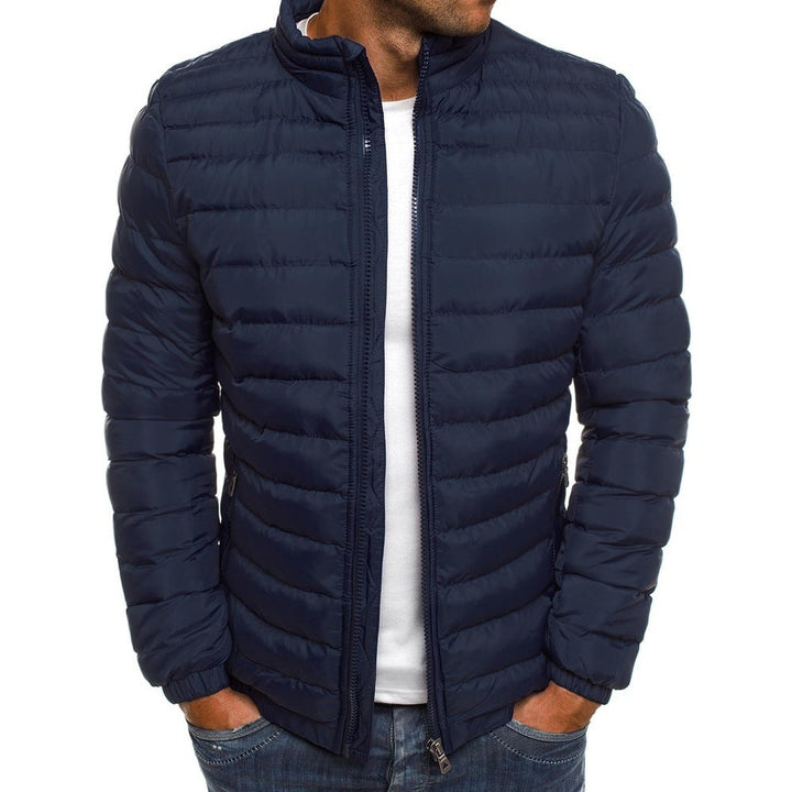 Herren Warme Winterjacke, stilvoll & komfortabel für kalte Tage. Perfekt für Mode, Freizeit & Kälteschutz.