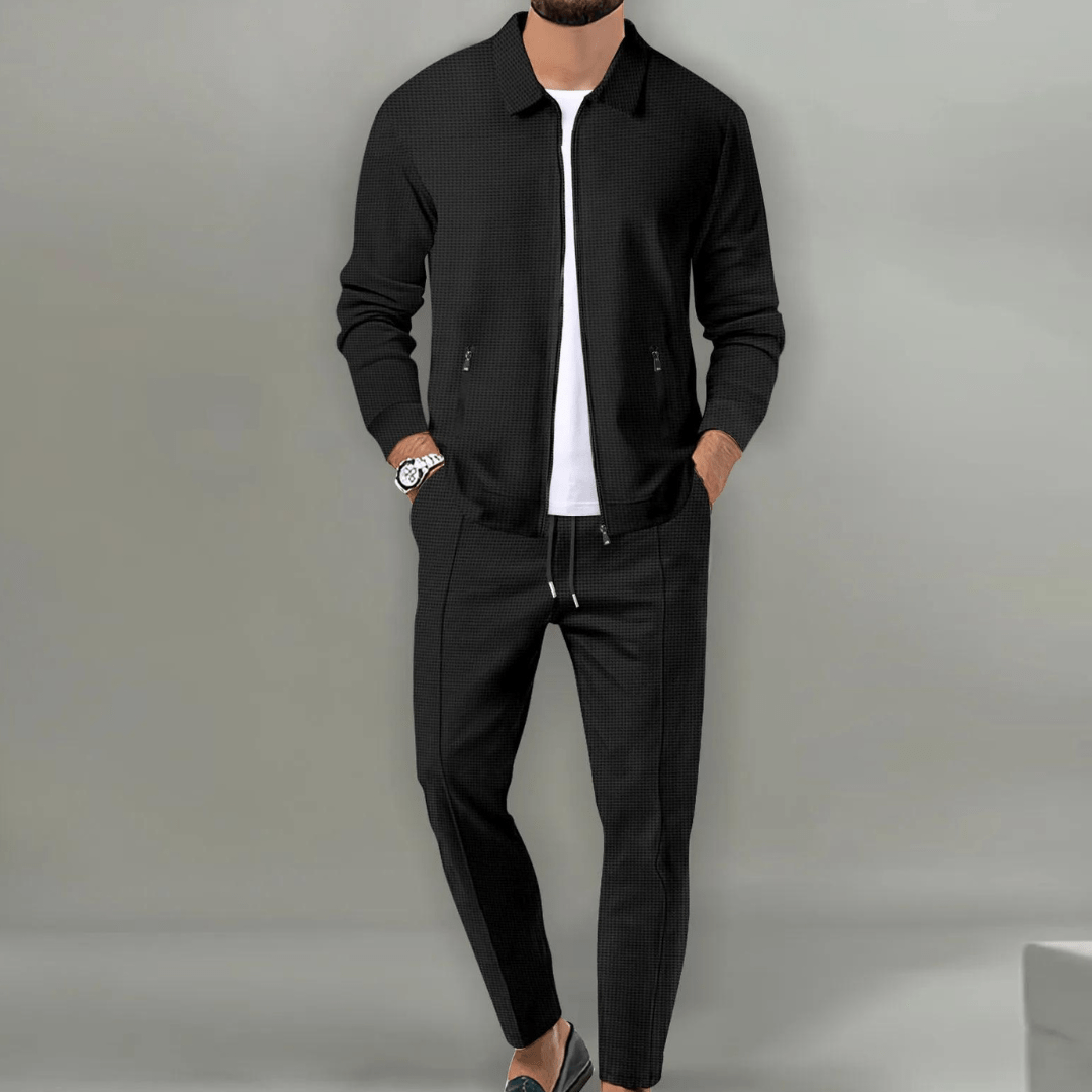Komfortables Herren-Freizeitset aus Longsleeve und Freizeithose, vielseitig für Herbst & Winter.