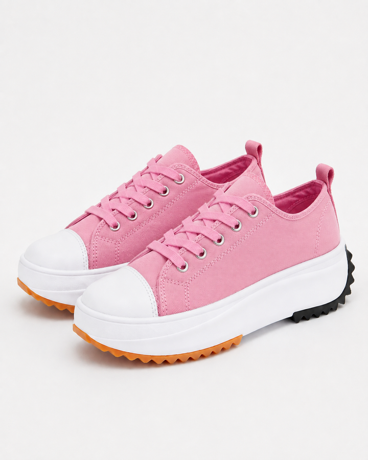Farbenfrohe, lässige Damen-Sommerschuhe. Niedrige Freizeitschuhe für einen frischen & bequemen Sommerlook.