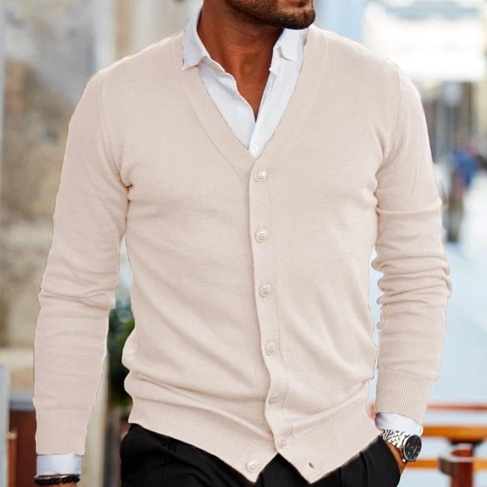 Gemütlicher Herren Strickpullover mit V-Ausschnitt & Knopfleiste. Ideal als warmer Winter Pullover oder Übergangsjacke.