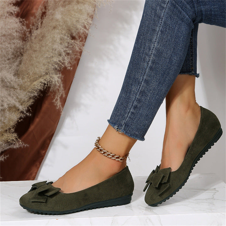 Stilvolle Damen Loafer aus hochwertigem Material, bieten eleganten Komfort & orthopädische Unterstützung.