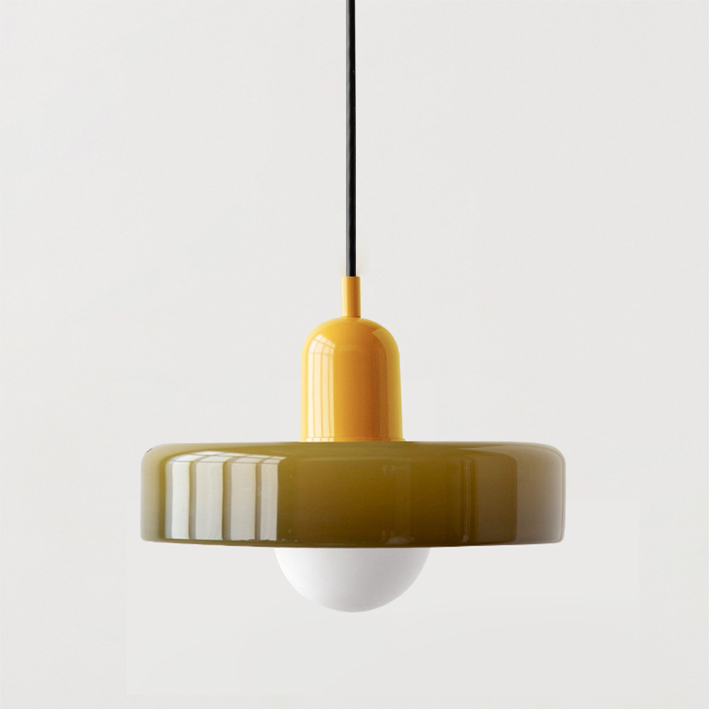 Pendelleuchte mit Buntglas, Bauhaus-Inspiration, als stilvolle Wohnzimmerlampe.