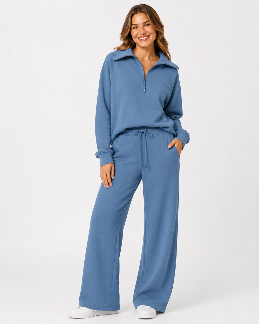 Damen Zweiteiler, weit geschnitten: Kuscheliges Sweatshirt mit Reißverschlusskragen & gemütliche Hose.