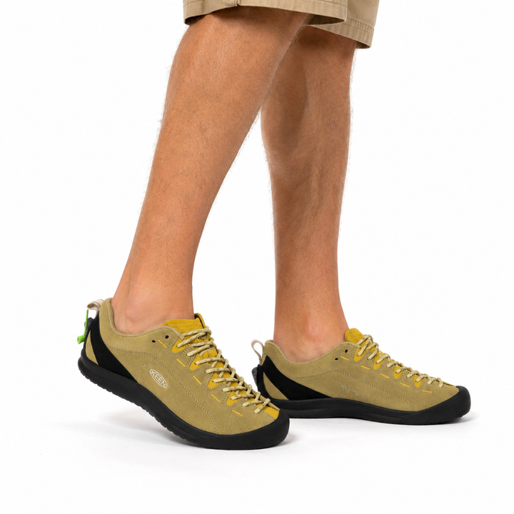 Herren Kletterschuh in modernem Design, optimal für Indoor-Training und Outdoor-Expeditionen.