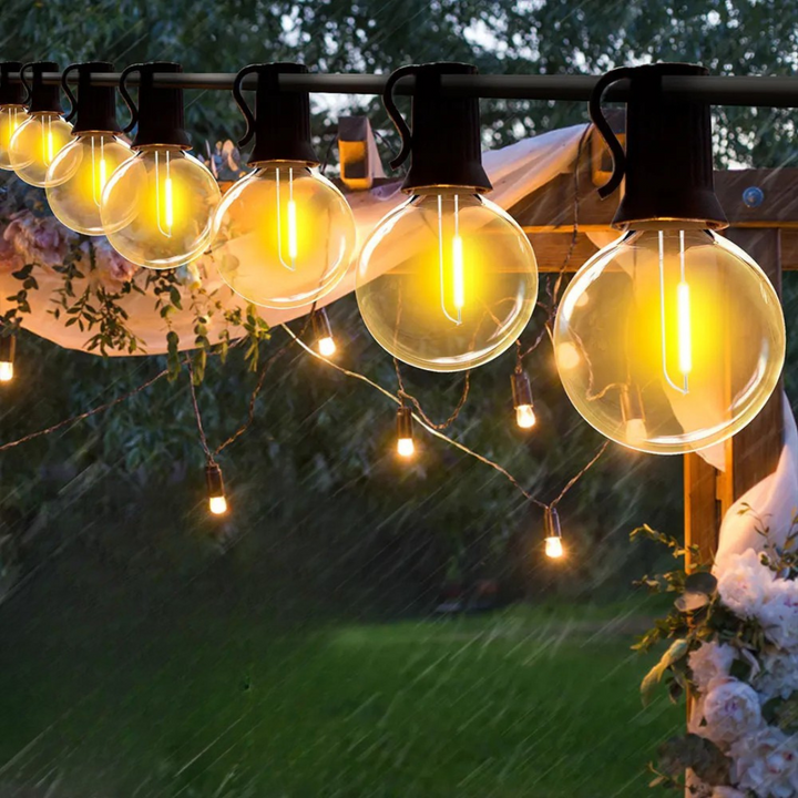 Flexible LED-Außenlichterkette für Terrassen, Gärten & Partys, wasserdicht & dimmbar.