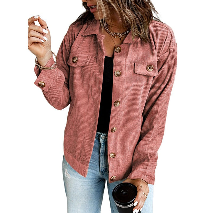 Elegante Hemdenjacke für Damen, perfekt als Übergangsjacke geeignet.