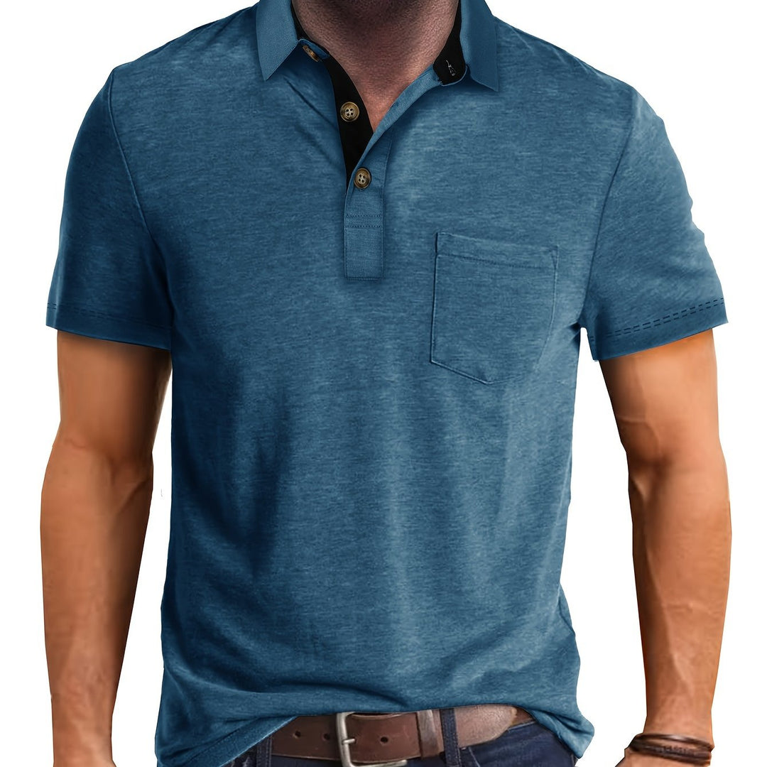 Modernes Herren Poloshirt mit Brusttasche. Kurzarm, stilvoll, vielseitig und ideal für Business Casual & Freizeit.
