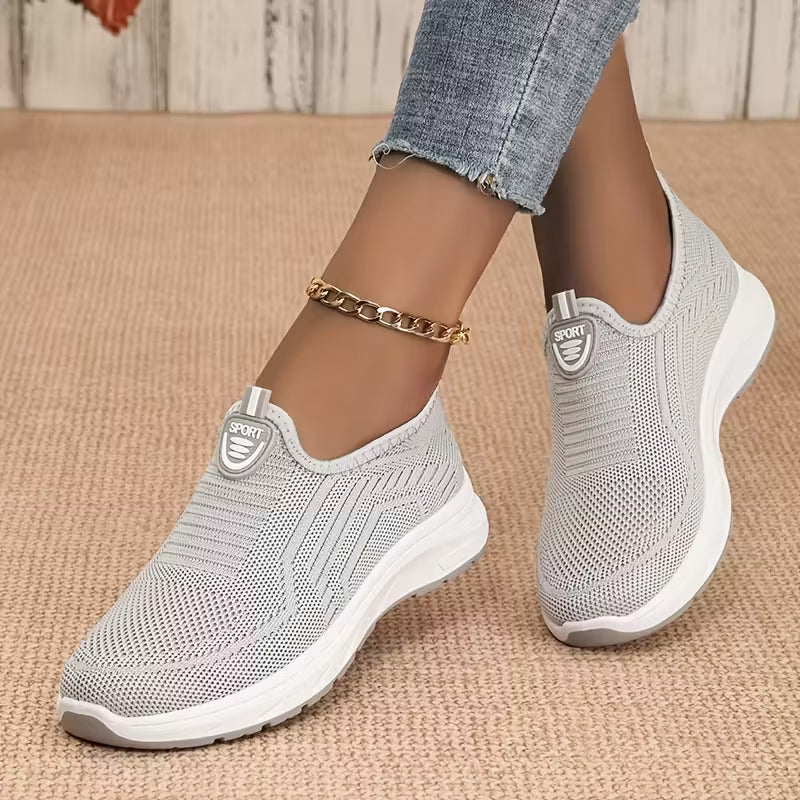 Damen-Sportschuhe mit orthopädischer Unterstützung für die Füße, atmungsaktiv und extrem bequem.