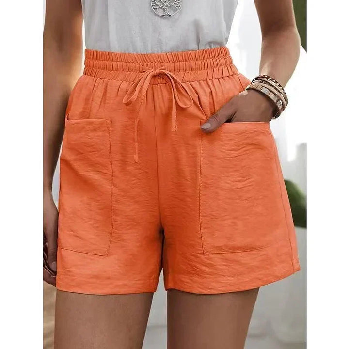 Damen High Waist Shorts für den Sommer, bequem und stylisch. Perfekt für Freizeit & Mode.