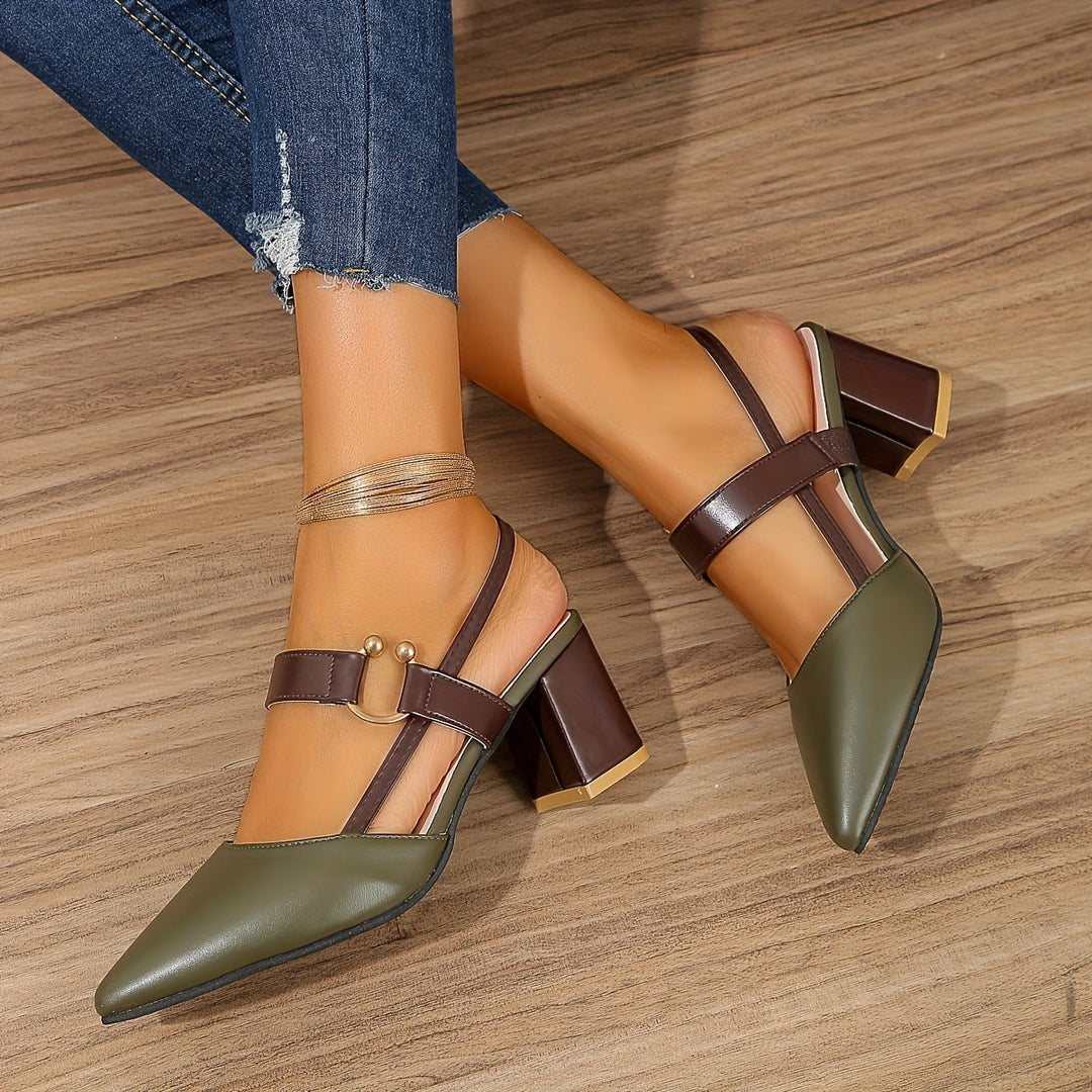 Vielseitige Damen Riemenschuhe mit spitzem Zehenbereich und komfortablem Blockabsatz für jeden Anlass.