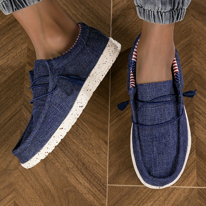 Herren-Slipper zum Reinschlüpfen, komfortable Loafer für Sommer und Freizeit.