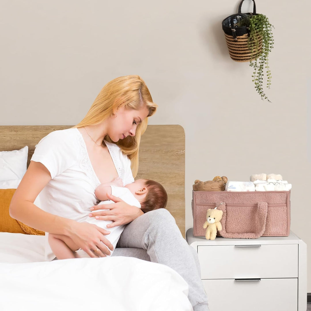 Baby Windel Caddy Organizer aus Plüsch Sherpa, perfekt für kleine Babyartikel.