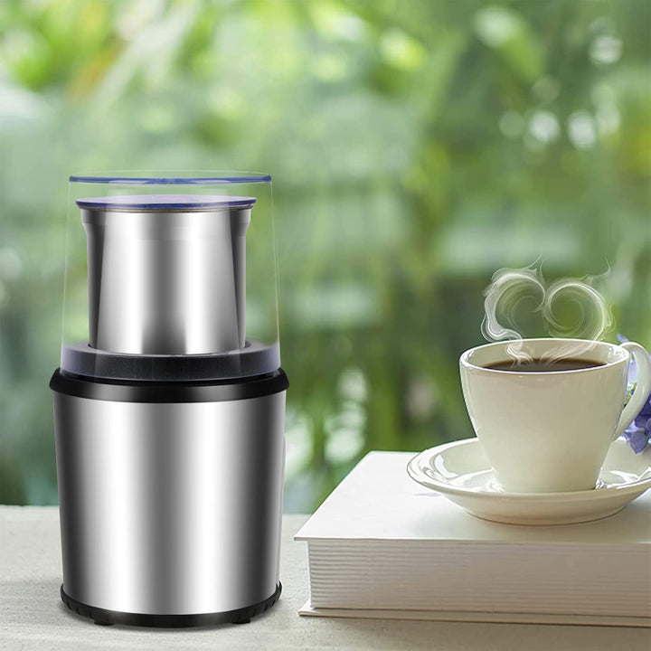 Elektrische Kaffeemühle für frische Kaffeebohnen, mit leistungsstarkem Mahlwerk und abnehmbarem Mahlbecher.