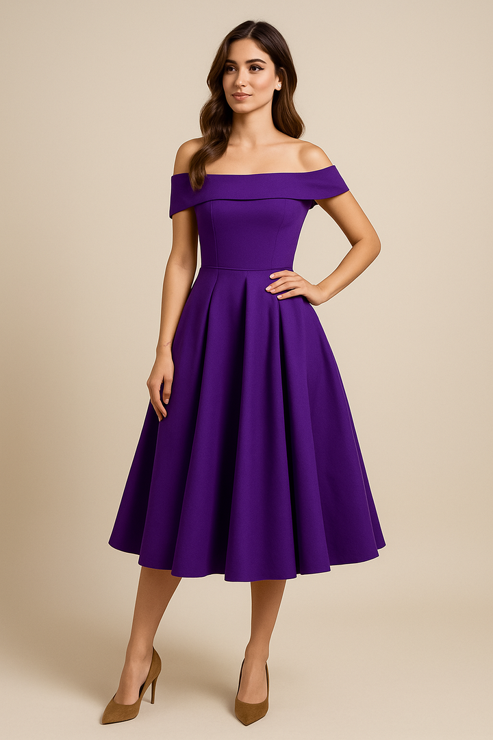 Stylisches schulterfreies Damenkleid A-Linie, mit weitem Rock, für den Sommer. Vielseitig kombinierbar.