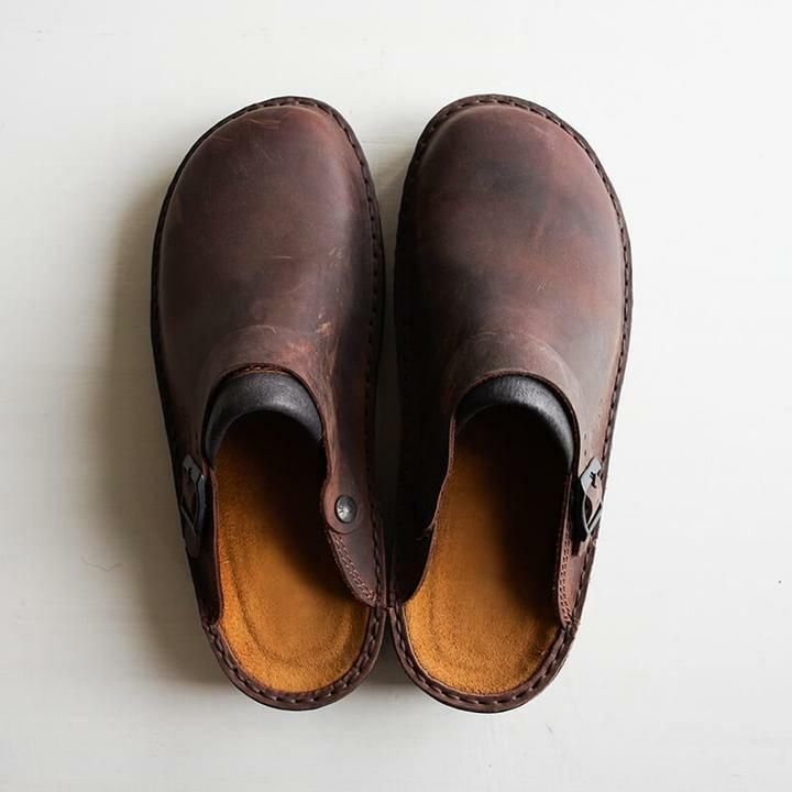 Bequeme Lennart Herren Clogs in modernem Design, perfekt als stylische offene Schuhe für den Sommer.