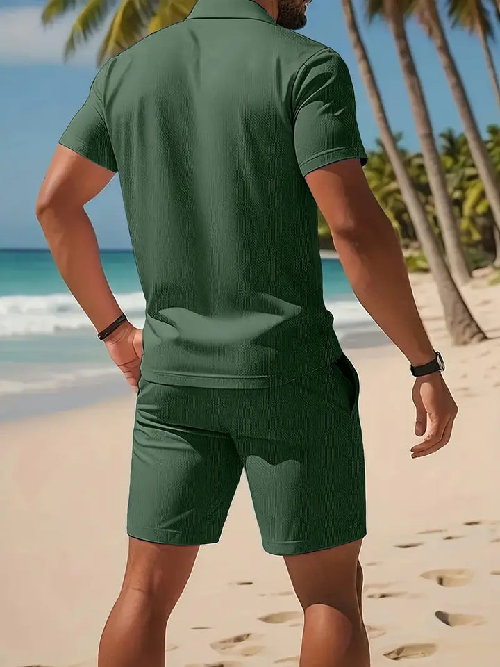 Lässiges Herren Sportset, stilvoller Zweiteiler für Alltag & Strand.