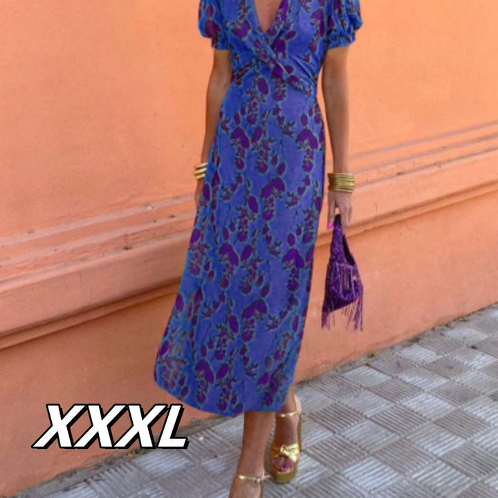 Perfektes Sommer Wickelkleid für Damen: Maxi-Länge, frisches Blumenmuster, V-Ausschnitt, kurze Ärmel.